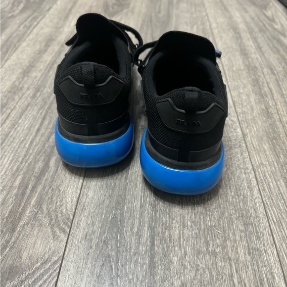 Prada Cloud Bust - Picture 2 of 3